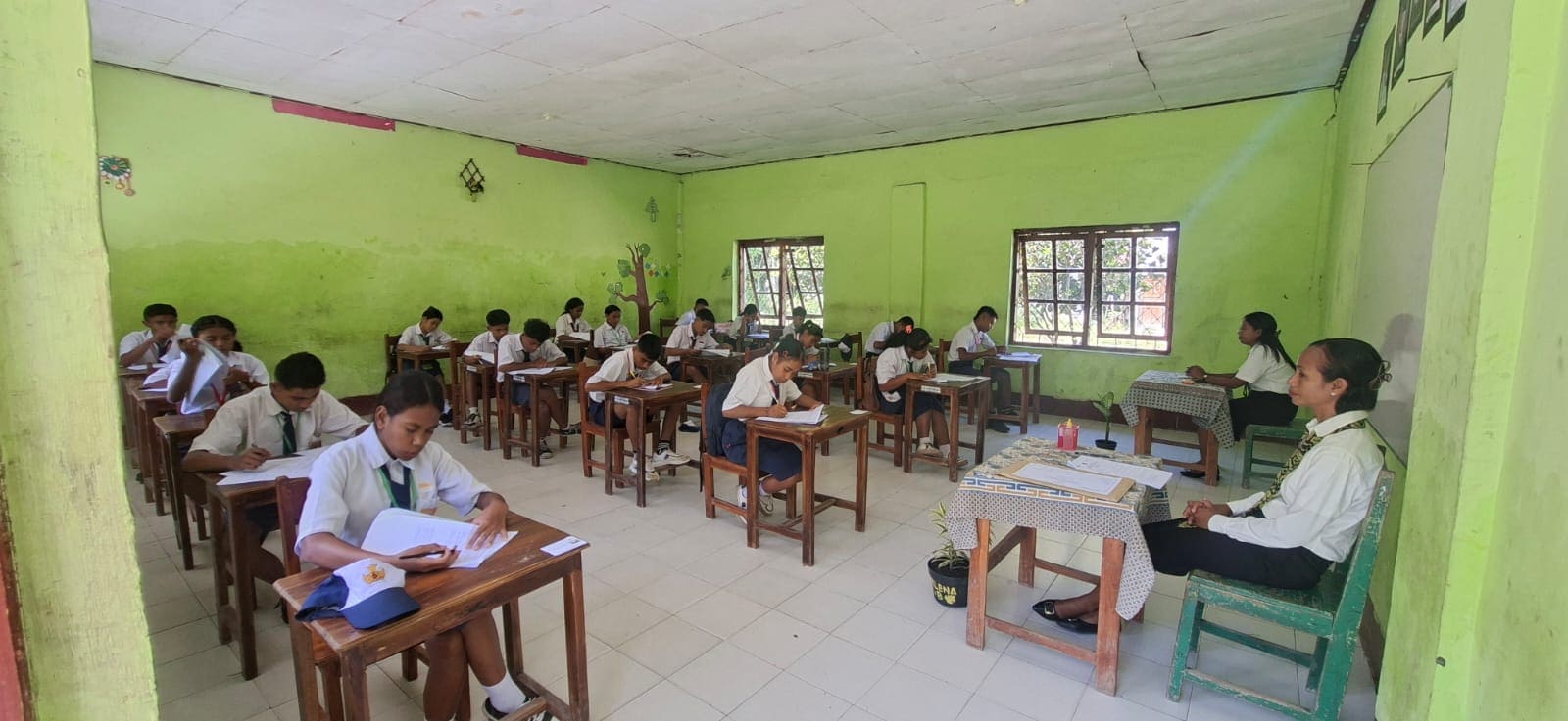 SMP Dharma Bakti St. Paulus Oelolok Gelar Ujian Sekolah, Diikuti Sekitar 43 Siswa