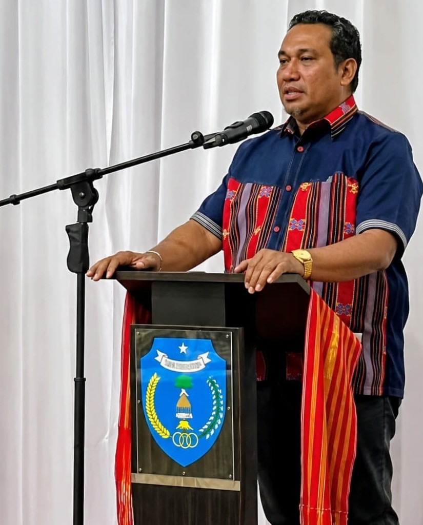 [ID] Bupati TTU Tunjuk Dua Staf Khusus Tanpa Gaji, Perkuat Humas, Investasi, dan Ekonomi Daerah