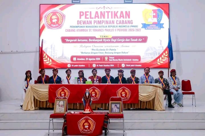Resmi Pimpin PMKRI Atambua, Simplysius Ajak Kader Bergerak Bersama untuk Gereja dan Tanah Air